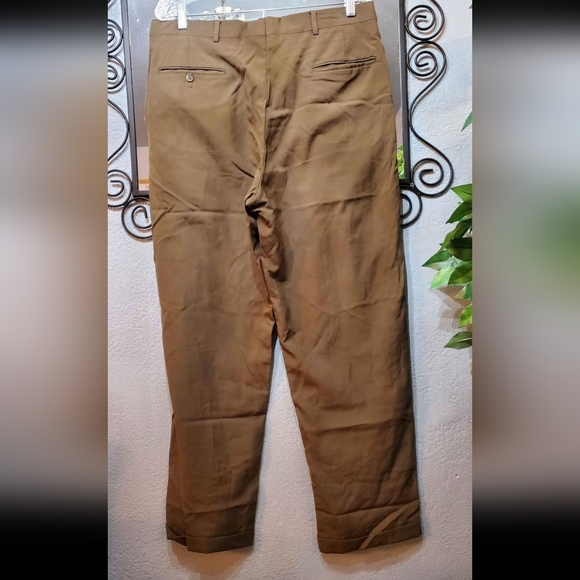 Vintage Hart Schaffner & Marx Pure Virgin Wool Pleated Pants / Size 36 x 41 - Picture 4 of 9